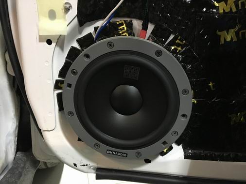 终究还是没抵挡住诱惑,最终还是抵挡不住诱惑