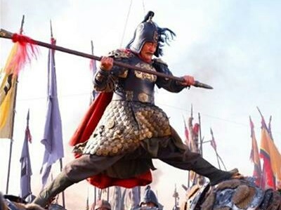 散侃水浒传全集,新版水浒卢俊义大战史文恭