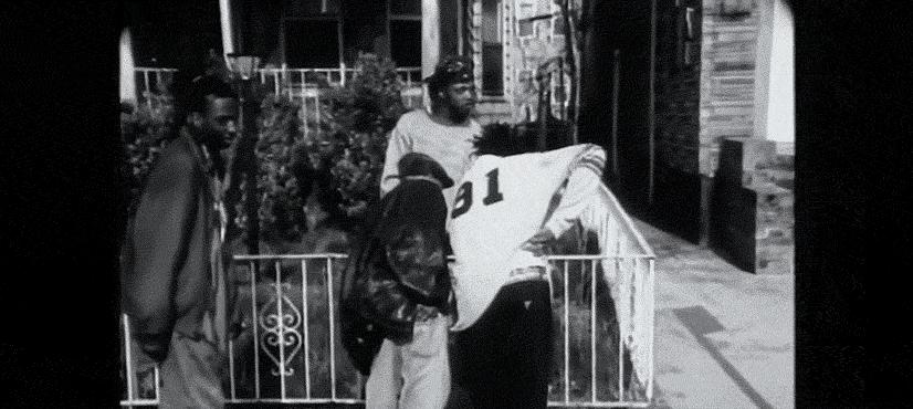 嘻哈起源于贫民窟,嘻哈服装发展