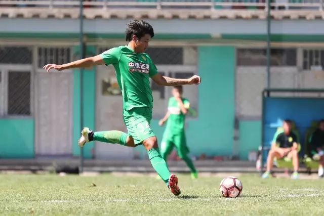 李翰博十佳球视频,北京国安李翰博上海上港