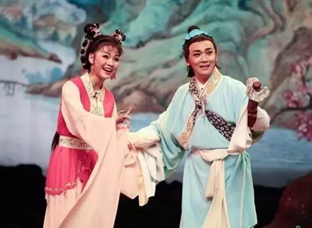 有一种戏曲唱词比诗词还美,超级唯美的戏曲唱词