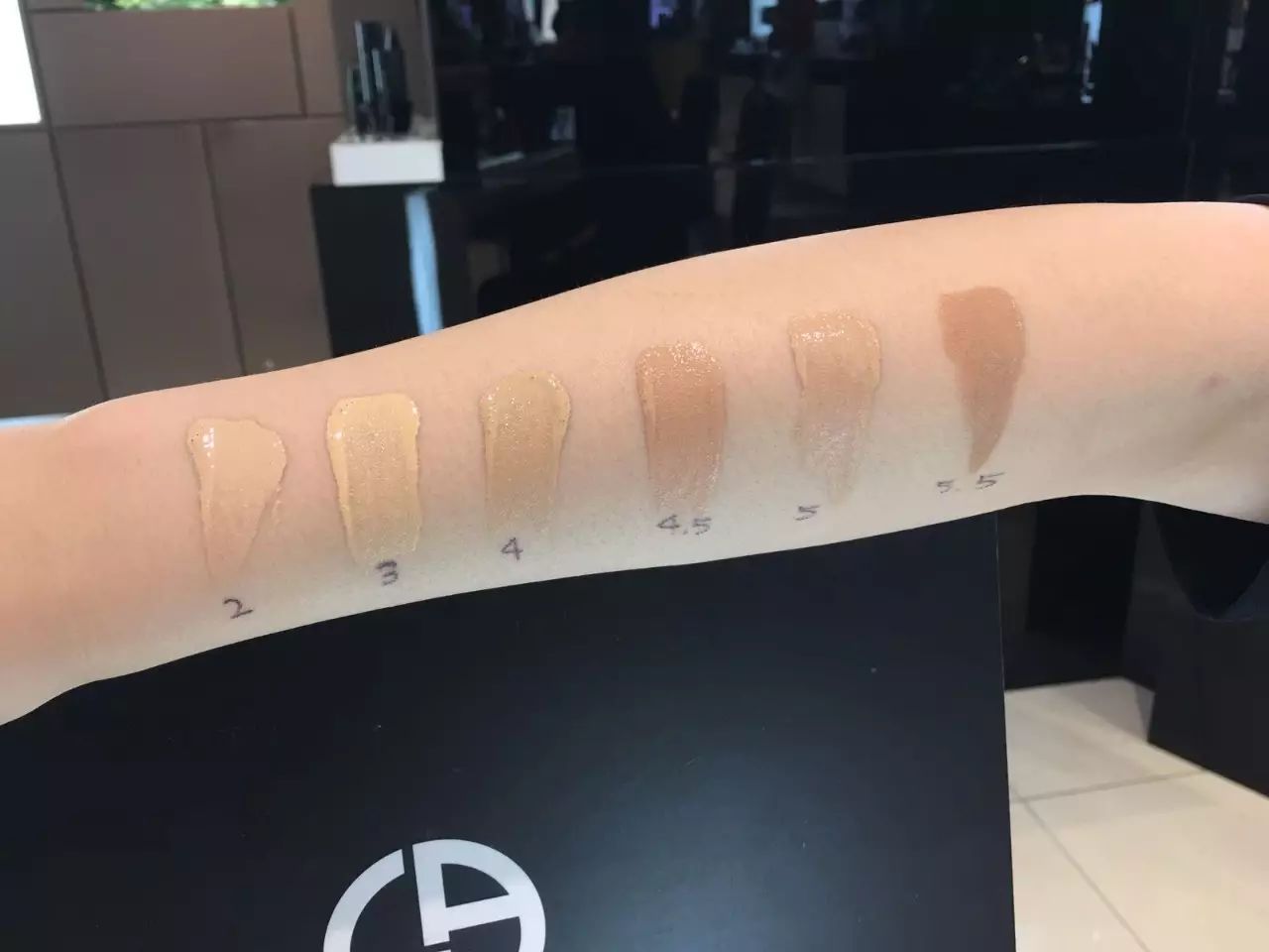 阿玛尼气垫红色养肤款,阿玛尼气垫2号色遮瑕持久不脱妆