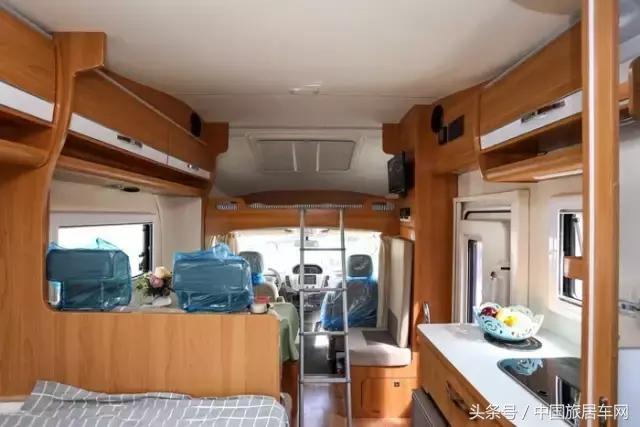 上汽大通maxusrv80型房车原厂,上汽大通rv80多少钱一辆