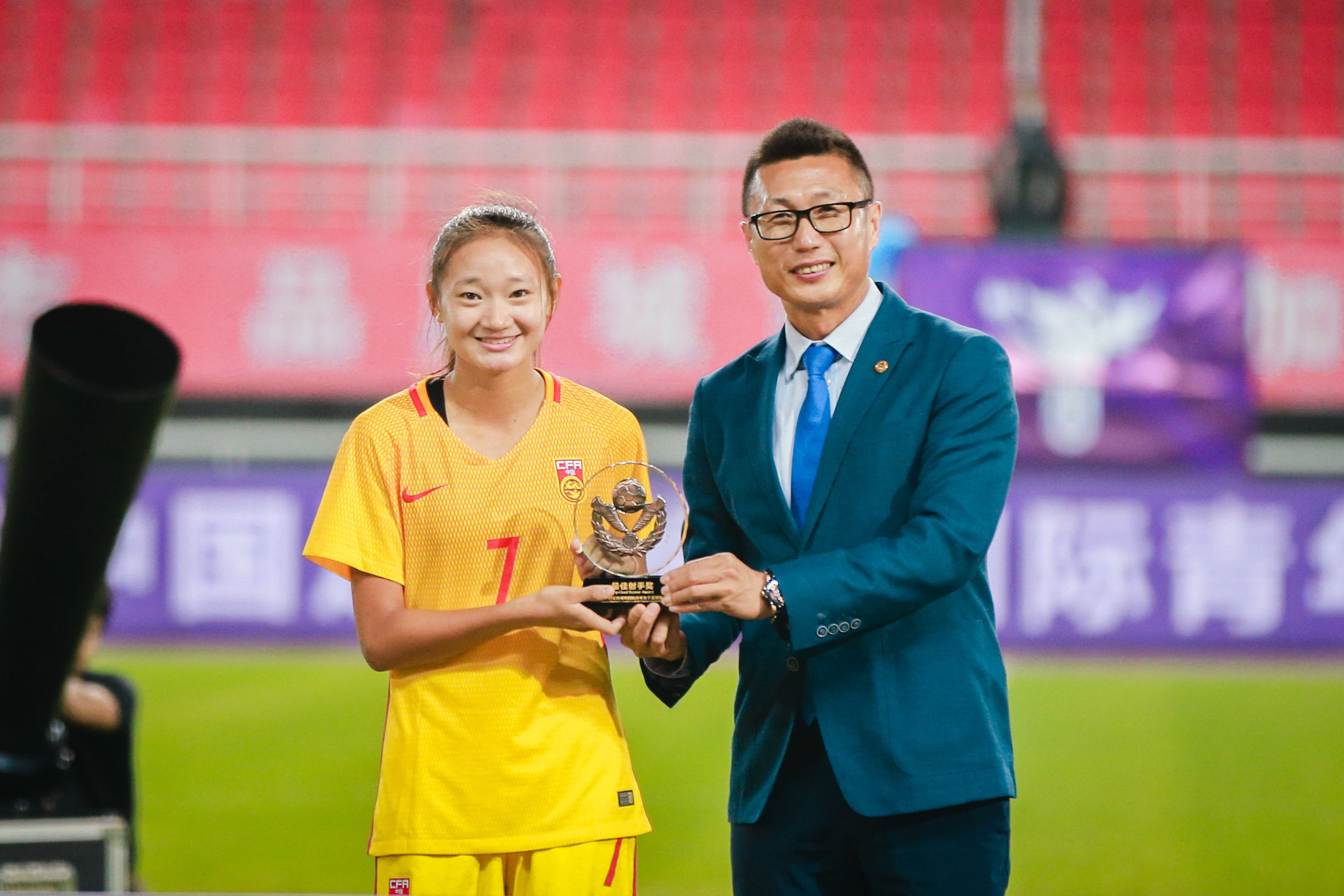 中国女足u16杨倩是哪里人,女足u16杨倩独进三球