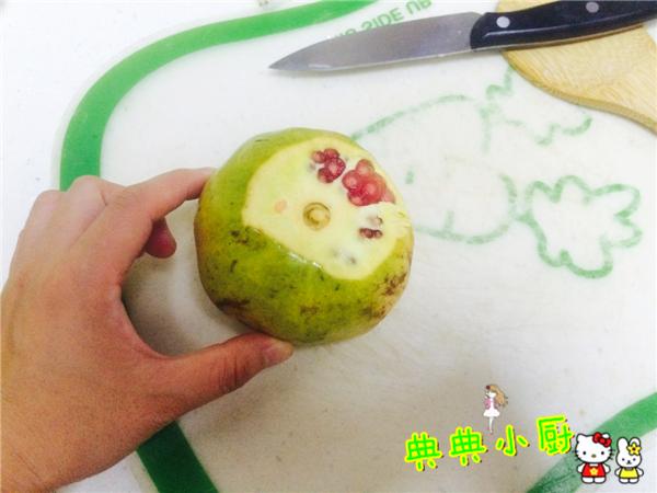 想要快速剥出粒粒分明的石榴，这个小窍门请收好！