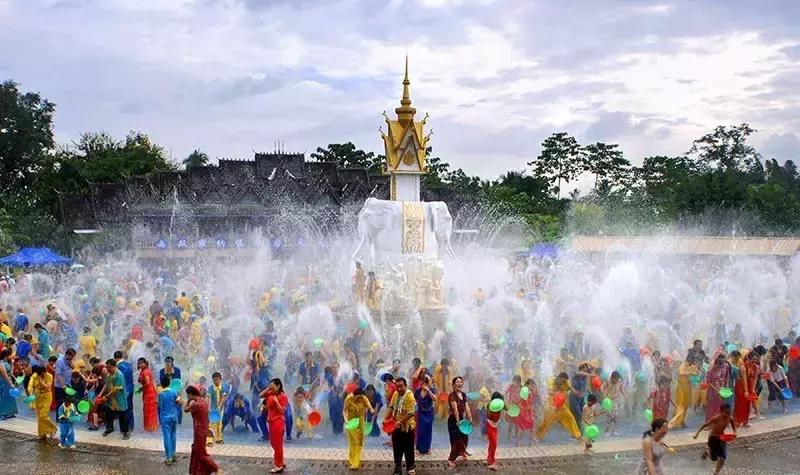 元旦成都出发两天一夜旅游攻略,成都出发三四天旅游推荐国庆