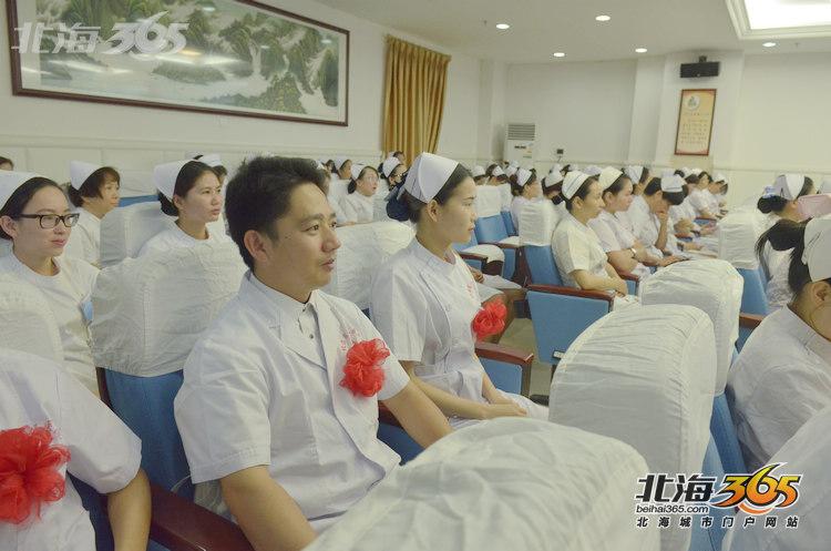 男丁格尔的简介,南丁格尔简介