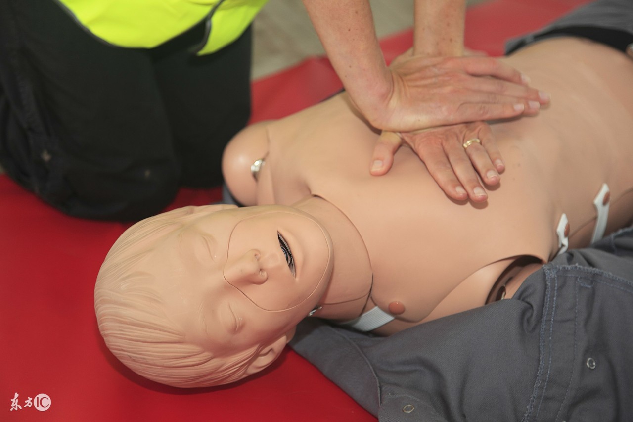 手诊面诊：在危急情况下如何急救