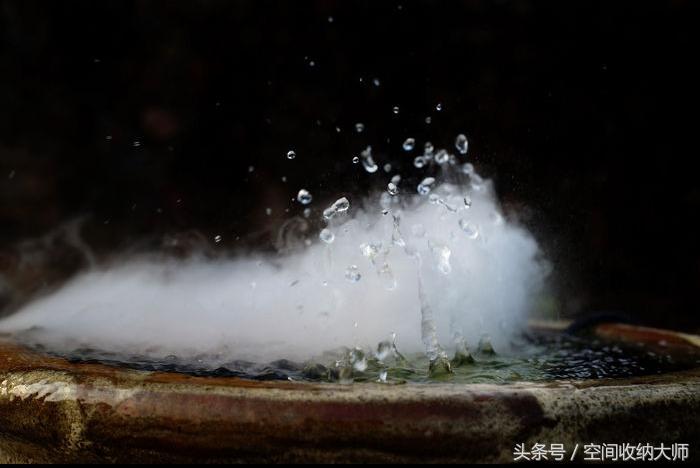 发霉的衣物用什么东西可以洗得掉,防止衣物发霉神器