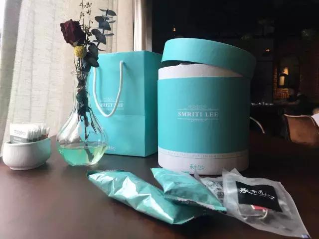 不安分女孩调制了一款不本分奶茶，你敢尝试吗？