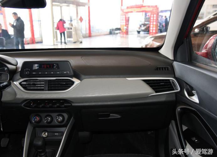 宝骏510和荣威rx5哪个好,上汽集团荣威rx5旗舰版价格