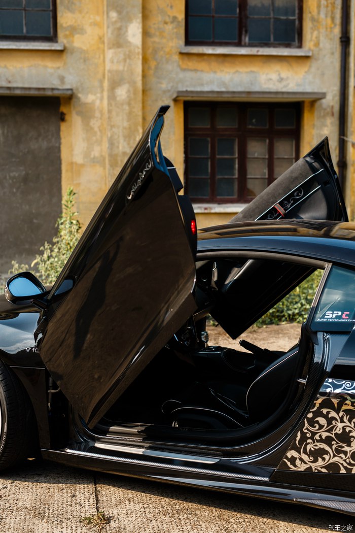 路西斯之星奥迪r8,奥迪r8帝王