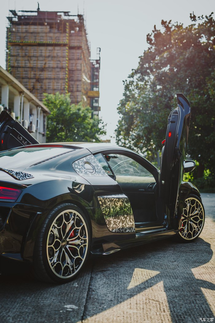 路西斯之星奥迪r8,奥迪r8帝王