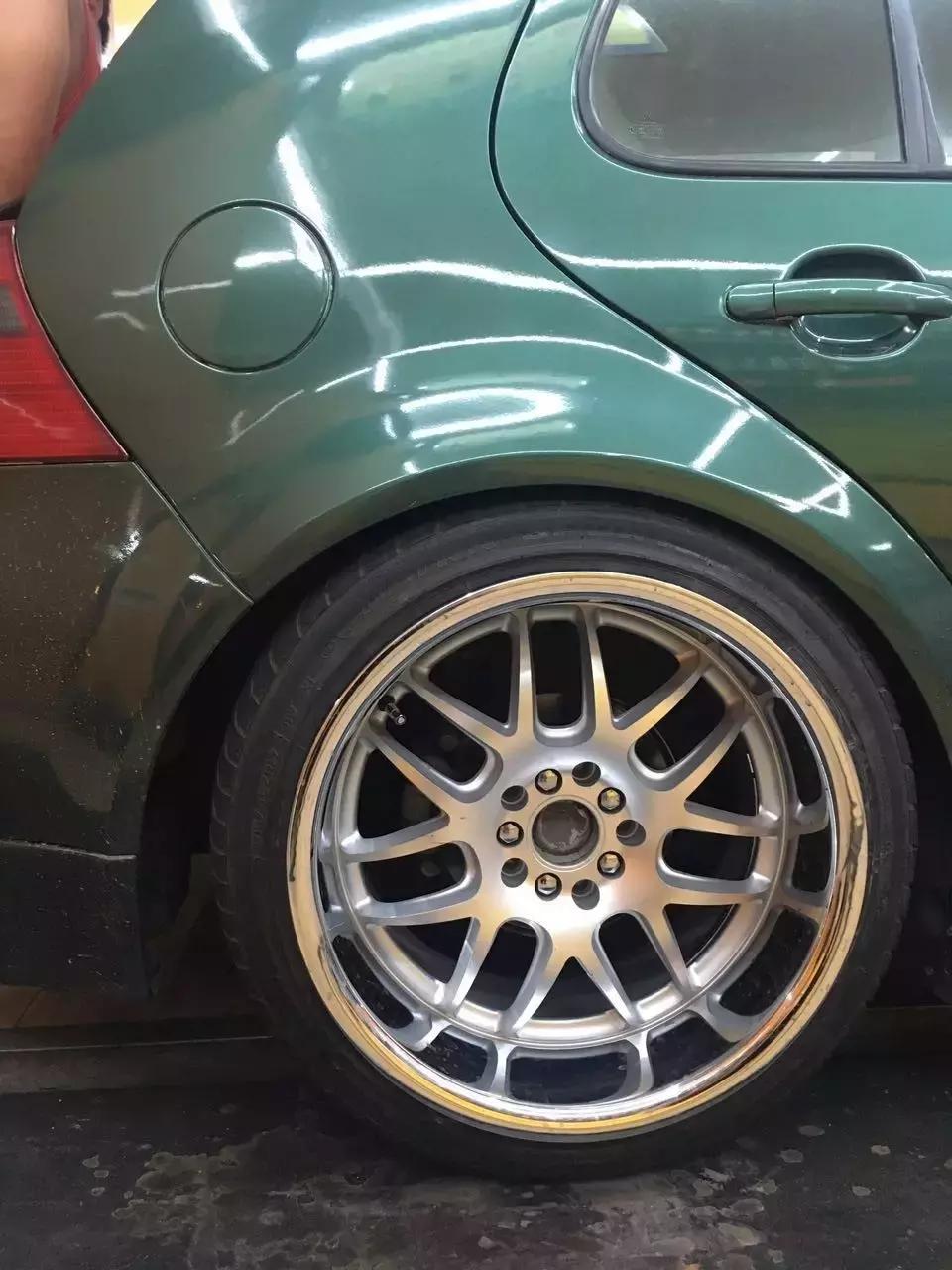 一个喜欢玩车的女司机,喜欢玩飞车的女生是什么性格