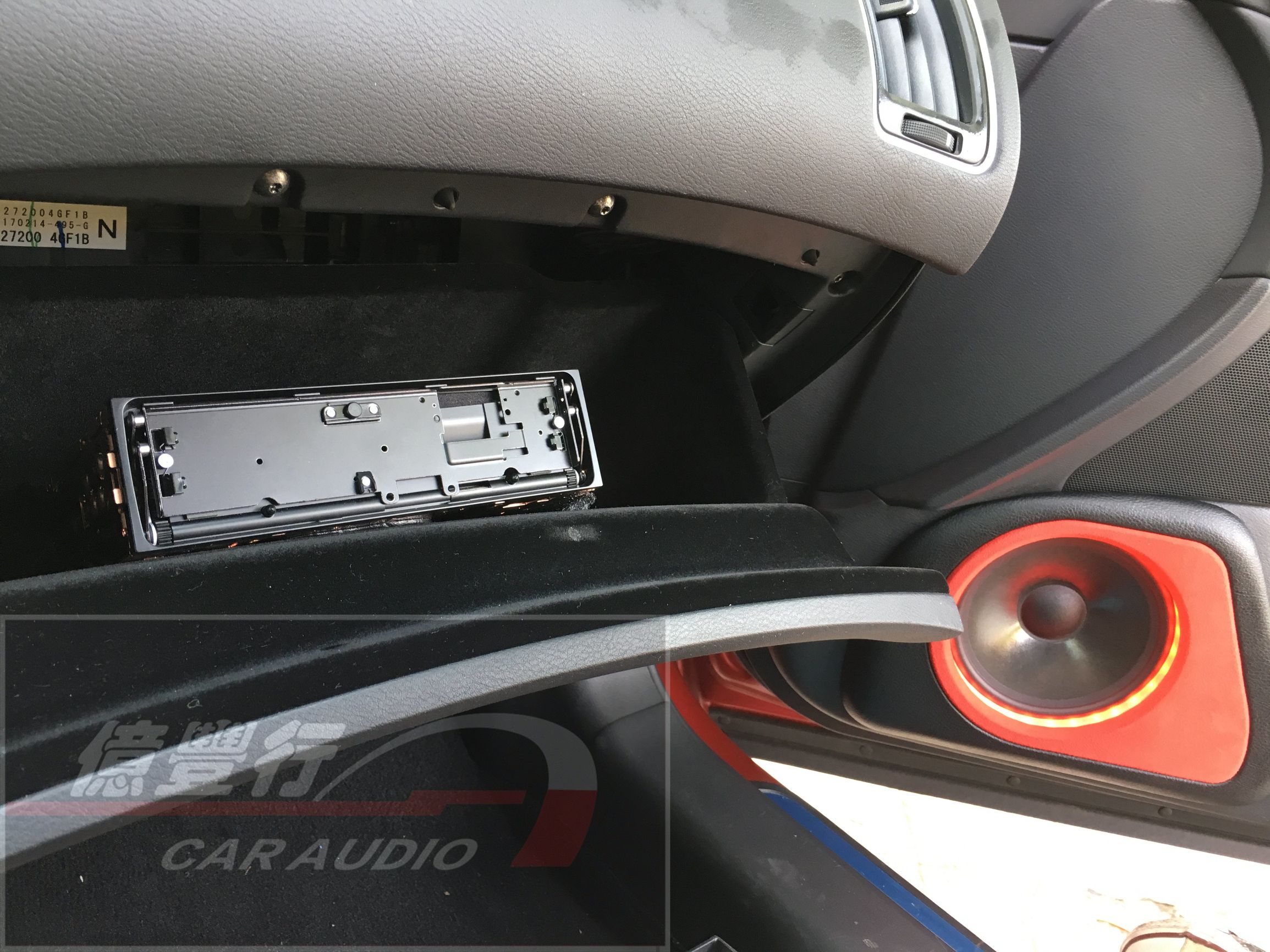 中山英菲尼迪音响改装qx50,英菲尼迪q50音响16喇叭