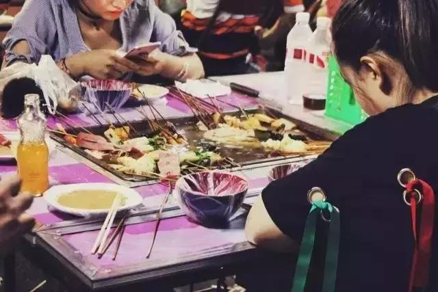 俺是地道农村人,俺是地道的农村人