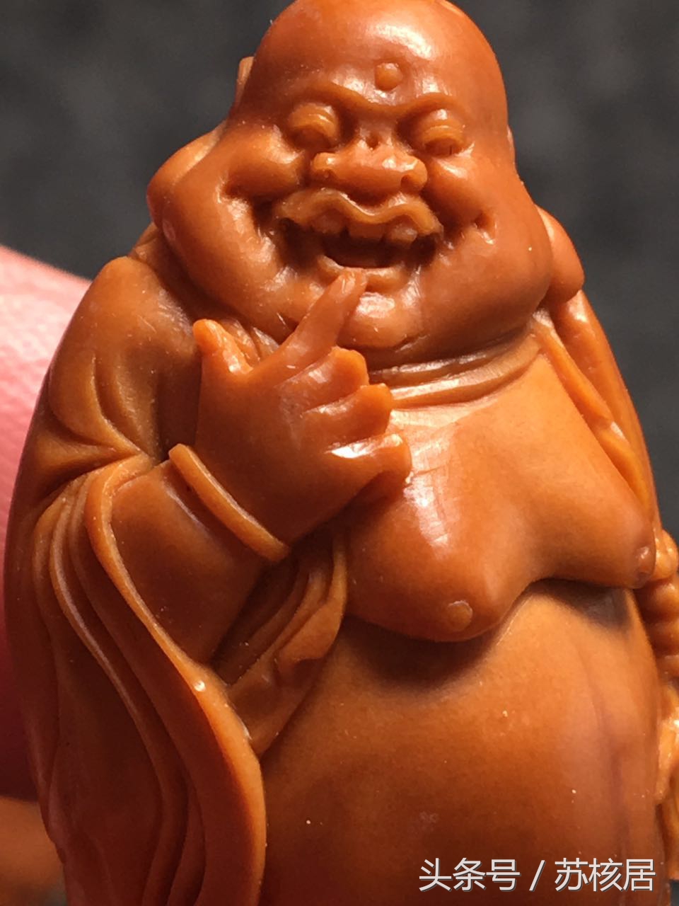 橄榄核雕刻十大名家的作品,橄榄核雕刻名家作品价格