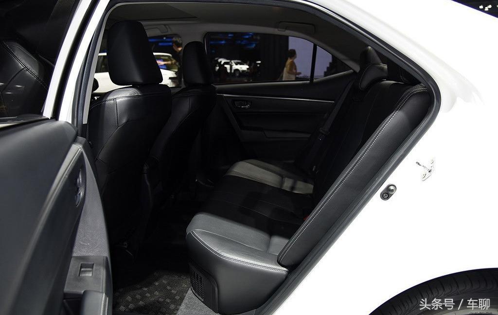 2018款进口版丰田卡罗拉图片,2017款丰田卡罗拉外观和内饰实拍