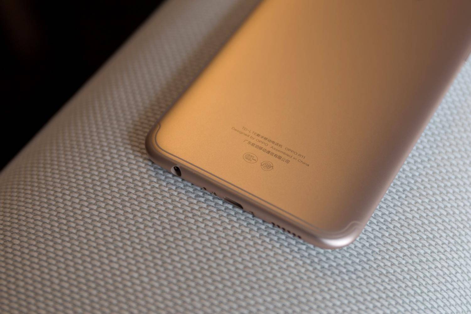 oppor11还值得入手吗,oppor11还值得购买吗