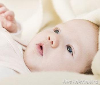 宝宝淹脖子了正确处理方法,一招搞定宝宝淹脖子