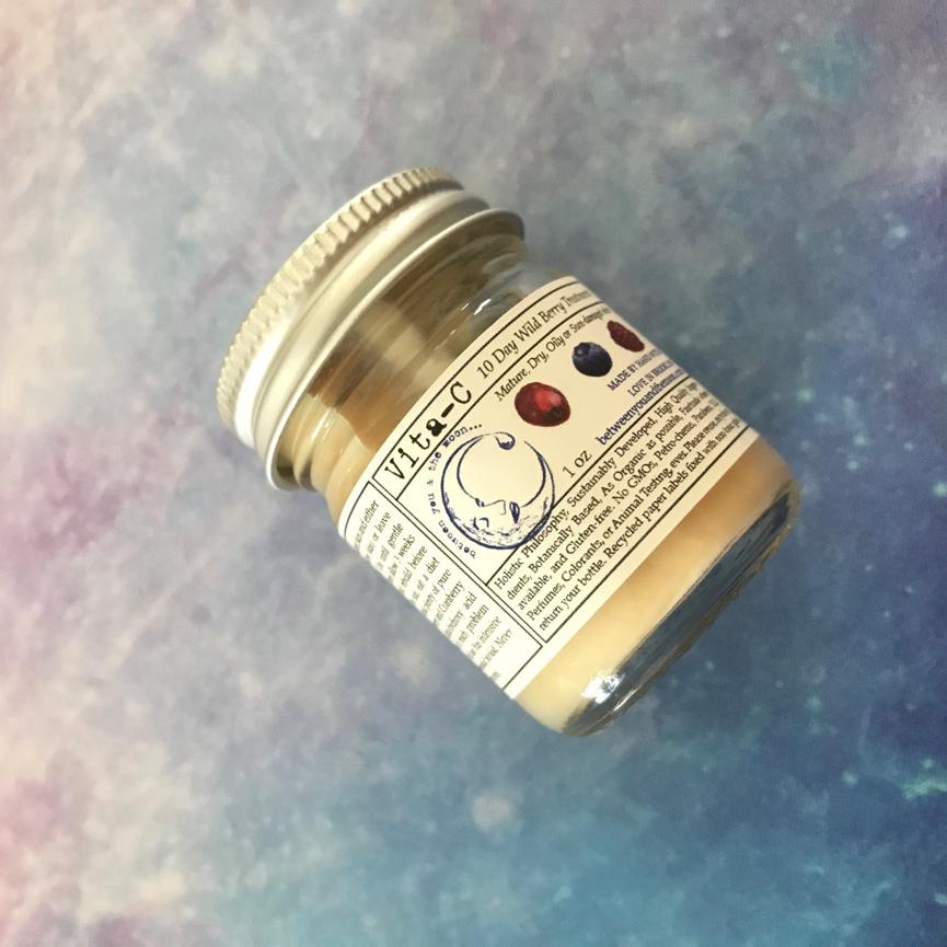 油性痘痘肌能用面霜吗,油性皮肤痘痘肌可以用的护肤品