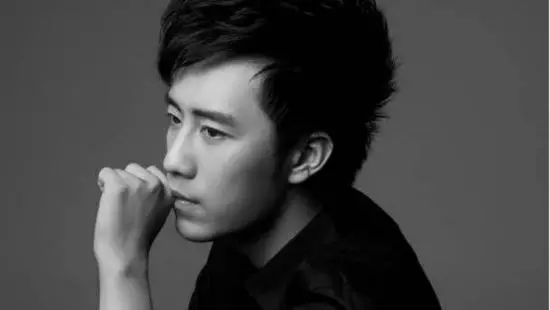 创始团队离开，微博冷冷清清，创业男神陈欧：我还为自己代言？