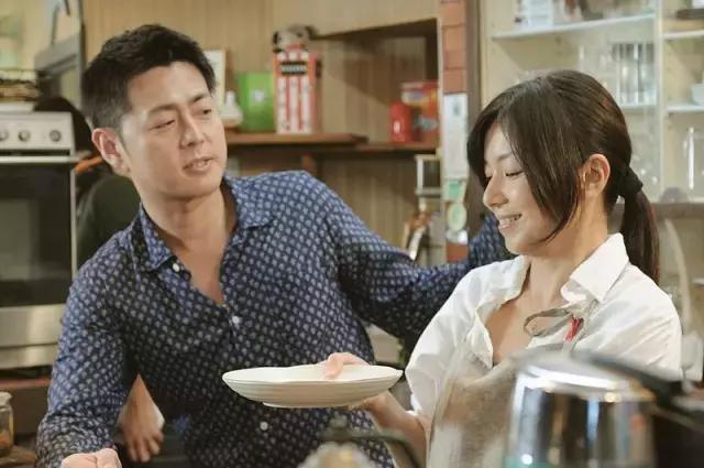 女人无法抗拒的心机男,心机男人喜欢什么样的人