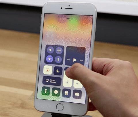 iphone11ios16.0测评,ios苹果11升级好不好