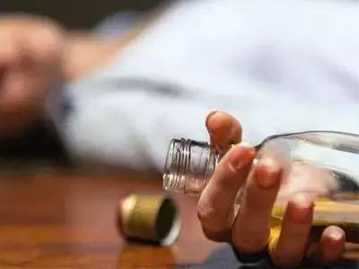 喝大酒醉宿头痛头晕恶心？教你一招轻松搞定