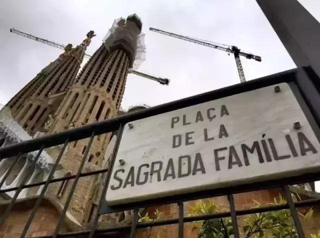 走进巴塞罗那俱乐部,带你切身走进西班牙巴塞罗那