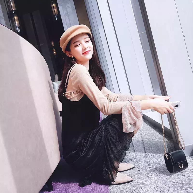 灰色吊带连衣裙怎么叠穿,吊带连衣裙穿搭技巧