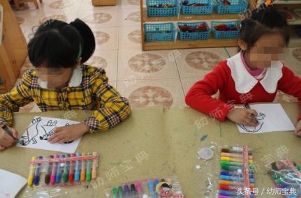 幼儿园小手拉大手主题活动计划,小班主题活动大手牵小手