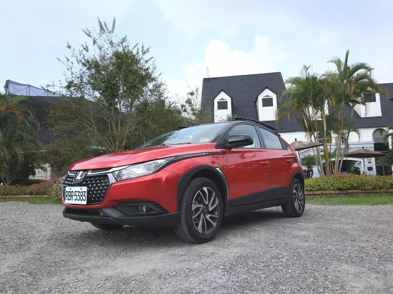 这台国产suv漂亮还实惠,这台suv实用且精致