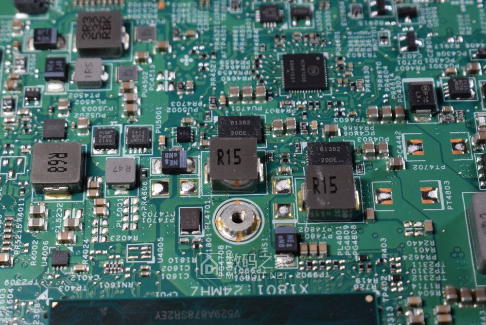 戴尔灵越13pro拆解,笔记本电脑戴尔灵越13.3系列测评