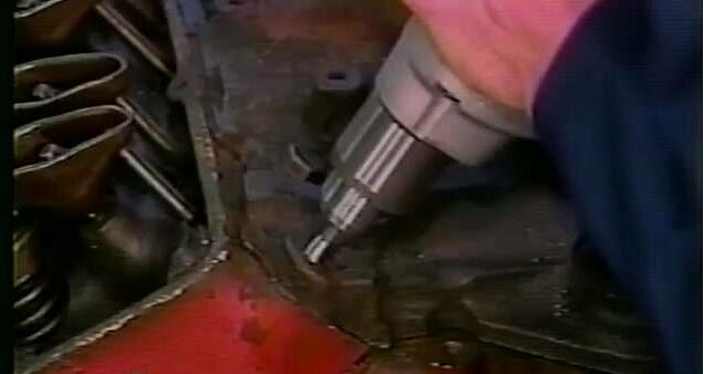 取断螺栓的九种方法,取断螺栓的专用工具