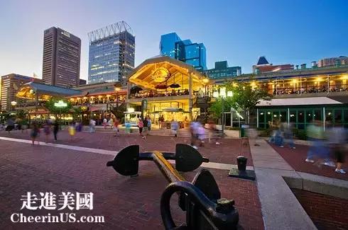 美国纽约旅游购物必买清单,美国人眼中的十大地方