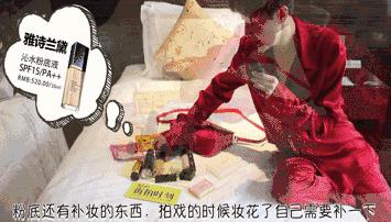 国庆要去浪？周冬雨刘亦菲等女星开包，10件单品斗赢票圈不会输