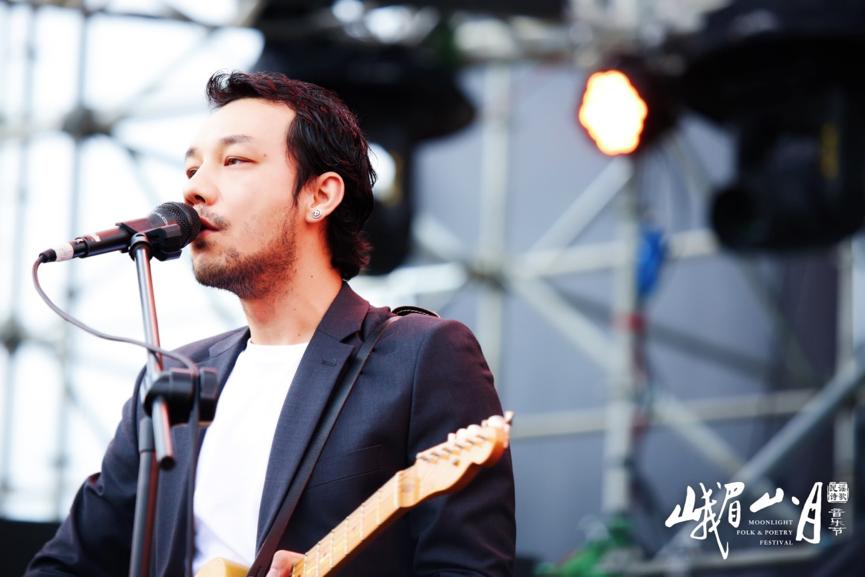 峨眉山音乐节,峨眉山月民谣音乐节直播