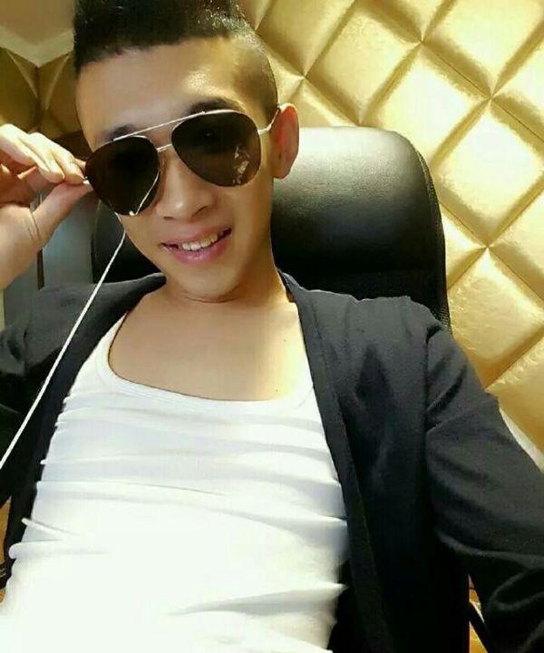 李玉刚喊麦致敬天佑,合唱合拍喊麦一人我饮酒醉