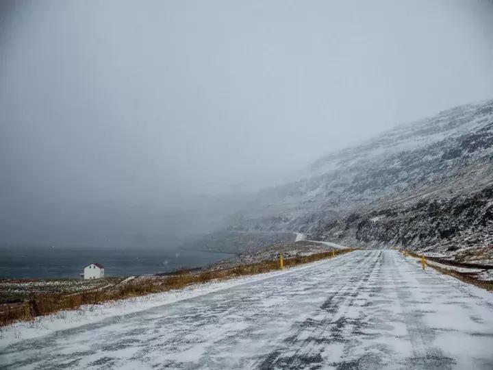 全球最牛艺术家：摄影师莫托拉镜头下的冰岛女性