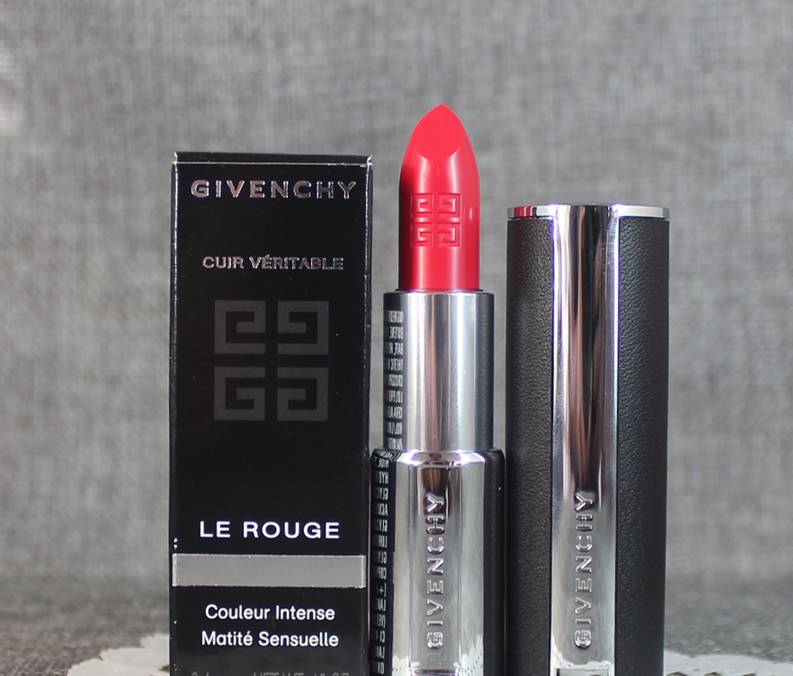 最适合黄皮的口红色号排行,最适合黄皮的口红迪奥