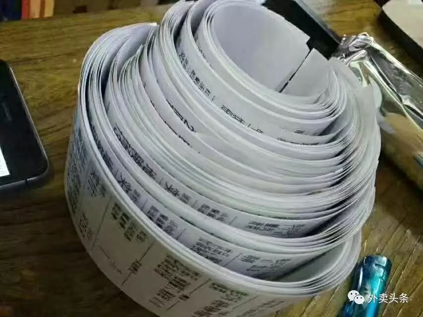 一碗炒饭卖十万,一碗炒饭卖五千