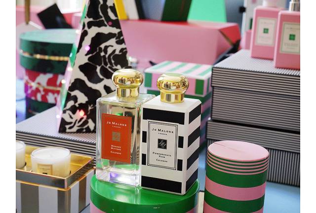 哪个牌子的圣诞限量款好,各个品牌的圣诞限定翻车