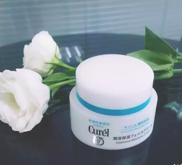 干皮补水保湿推荐秋季,男士秋季保湿补水