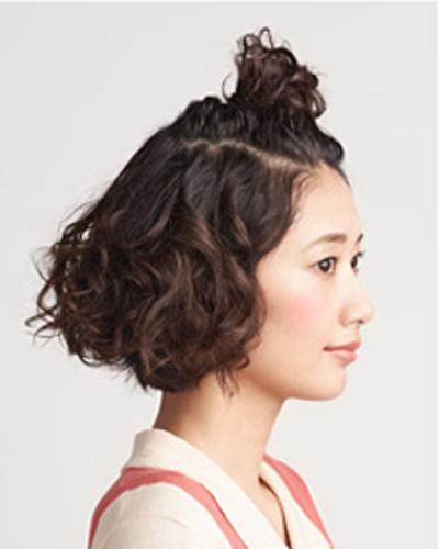 不披头散发的简约编发学生党,披头散发怎么编发可以维持时间长