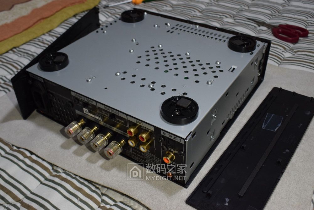 索尼uda1听感评测,索尼vf1功放拆解