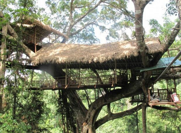 吊在悬崖上的酒店你敢住吗,挂在悬崖峭壁上的酒店