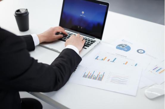 电脑硬盘格式化重装系统教学视频,简单6步解决硬盘问题