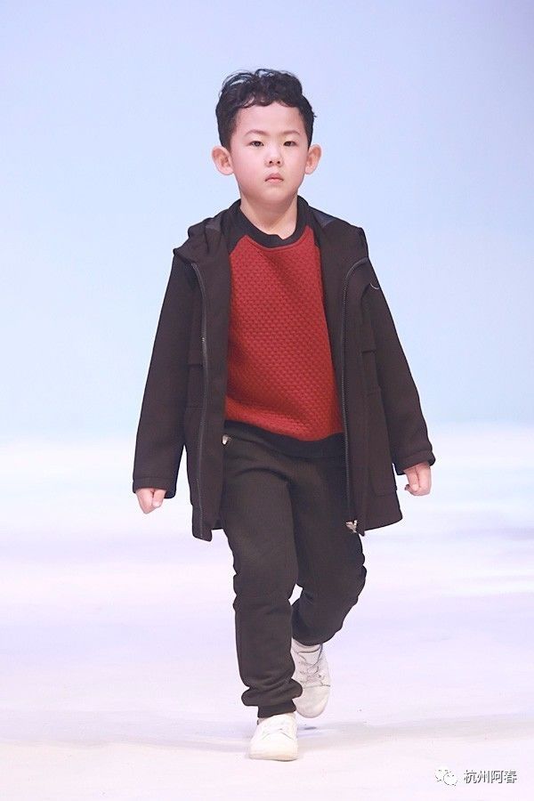 渝派精品服装,渝派系列服装