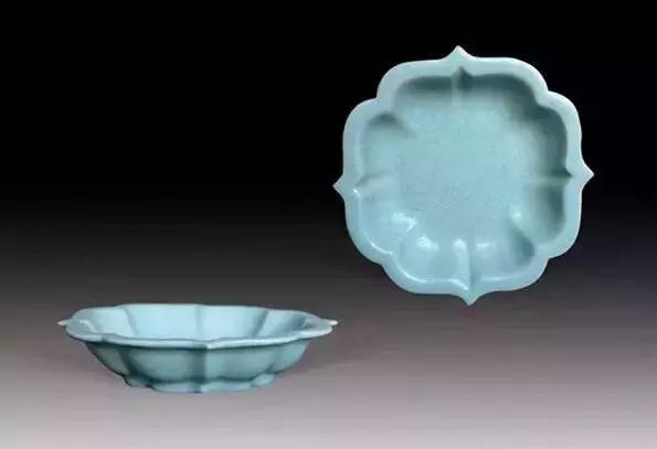 这个荒淫无度的男人，却让后人膜拜了近1000年